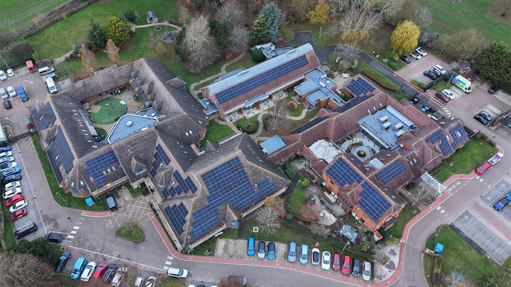 220kW Keech Hospice Luton, United Kingdom 220kW Keech Hospice Luton, United Kingdom